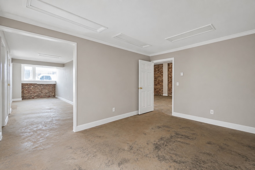 More Photos Of 707 Georgia Ave, Chattanooga Flex For Sale