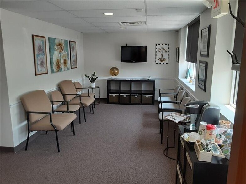 More Photos Of 5620 William Penn Hwy, Export Freestanding For Lease