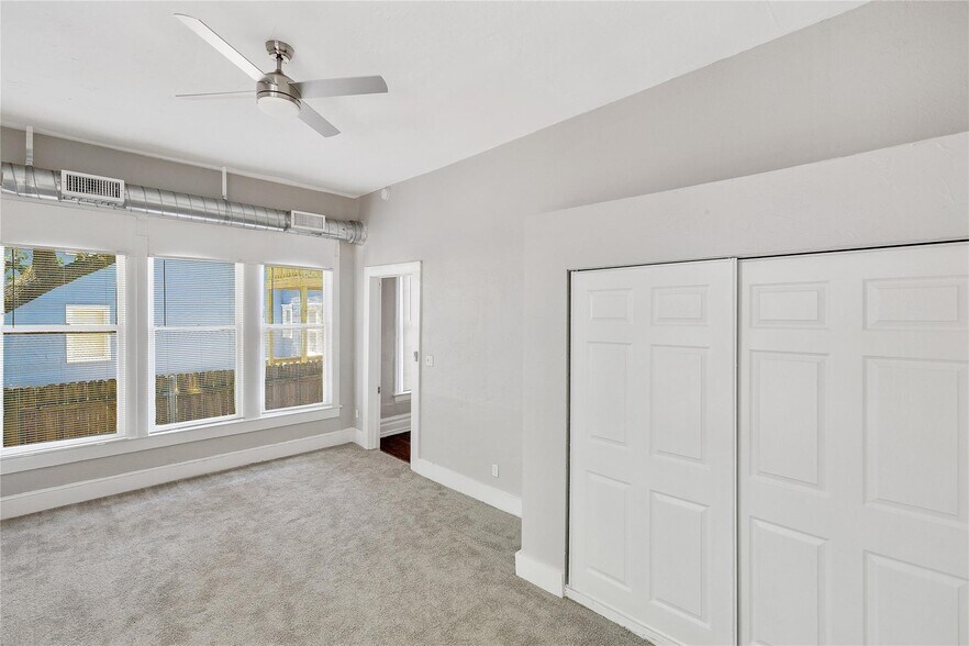 More Photos Of 4630 Junius St, Dallas Multifamily For Sale