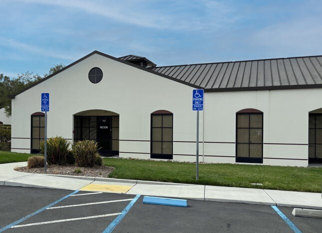 More Photos Of 477 Devlin Rd, Napa Office For Lease