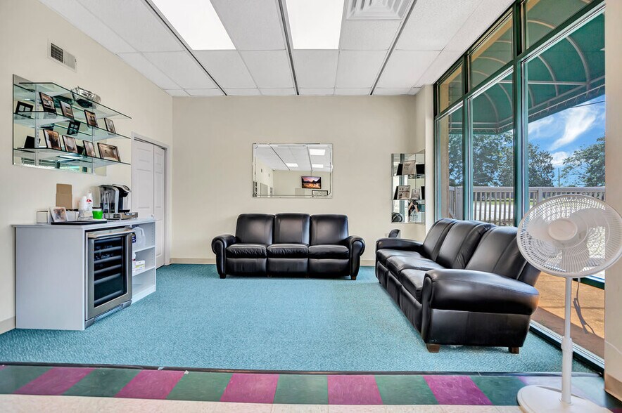 More Photos Of 516 Pearman Dairy Rd, Anderson Freestanding For Sale