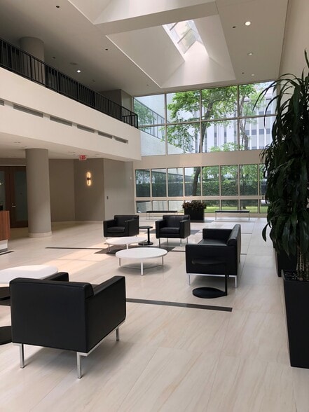 More Photos Of 3131 Eastside St, Houston Office For Lease