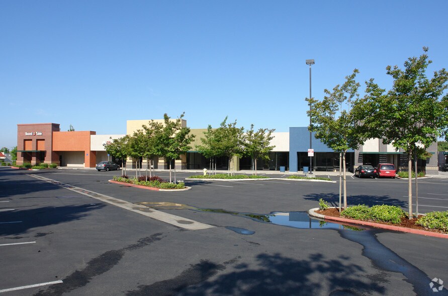 More Photos Of 9500-9524 Greenback Ln, Folsom Unknown For Lease