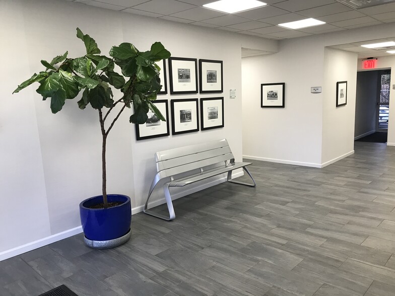 More Photos Of 333 Glen Head Rd, Old Brookville Office For Lease