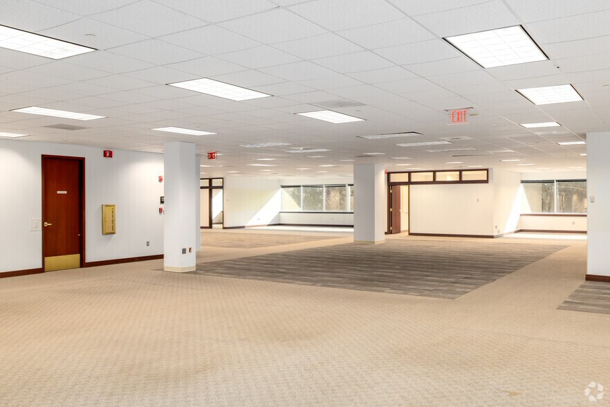 More Photos Of 1150 Route 22 E, Bridgewater Medical For Sale