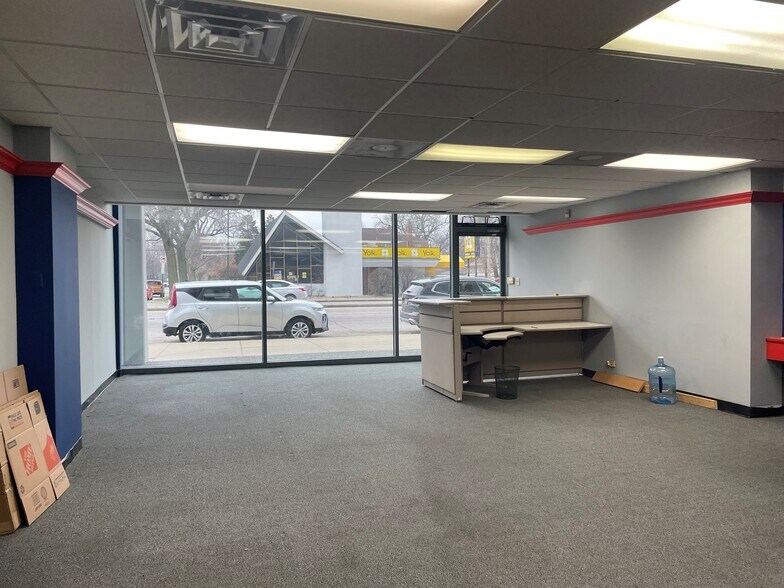 More Photos Of 7234 W North Ave, Elmwood Park Office Residential For Sale