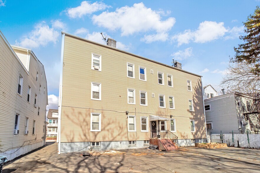 More Photos Of 262 Ellis Ave, Irvington Apartments For Sale