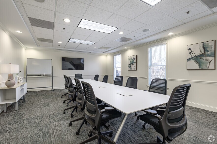 More Photos Of 1640 Powers Ferry Rd SE #11, Marietta Office For Sale