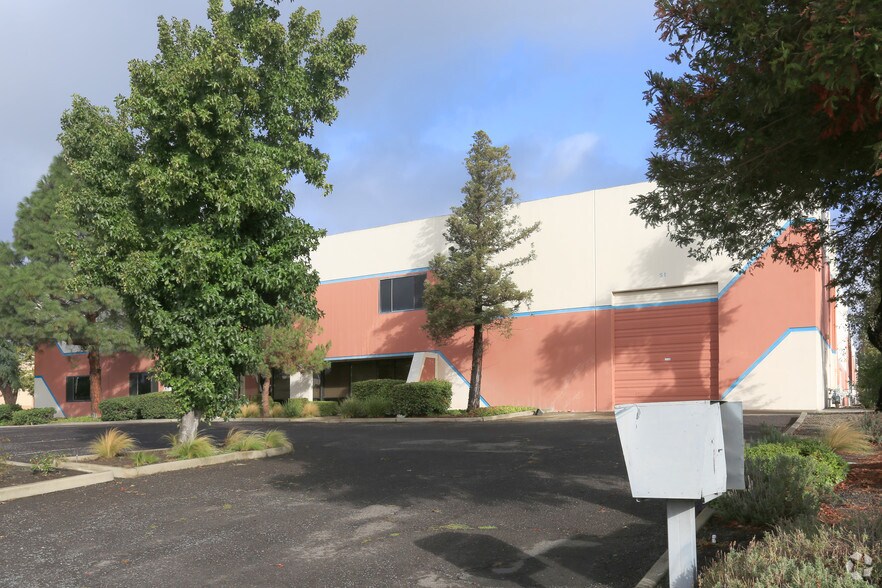 More Photos Of 5100 Fulton Dr, Fairfield Manufacturing For Lease