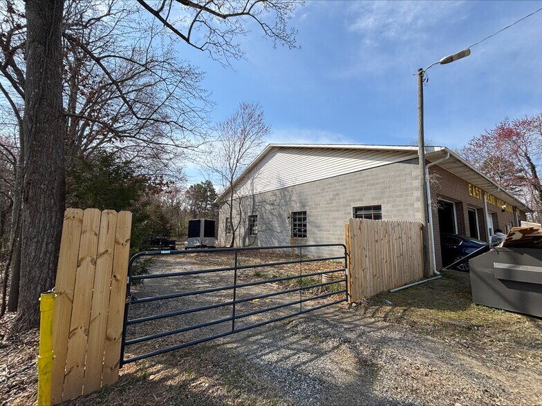 More Photos Of 136 E NC 67 Highway Byp, East Bend Industrial For Sale