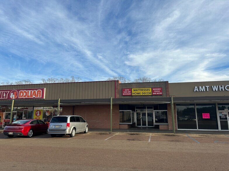 More Photos Of 3117-3167 Us-80 E, Jackson Unknown For Lease