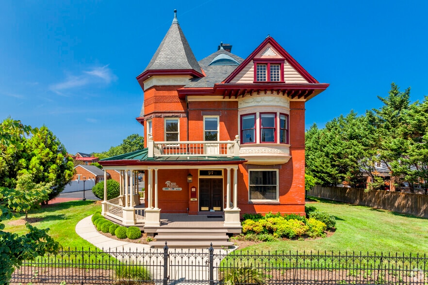 Primary Photo Of 517 S Washington St, Alexandria Loft Creative Space For Sale