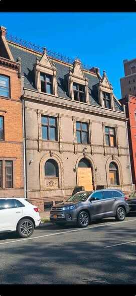 More Photos Of 67-69 Lincoln Park, Newark Apartments For Sale