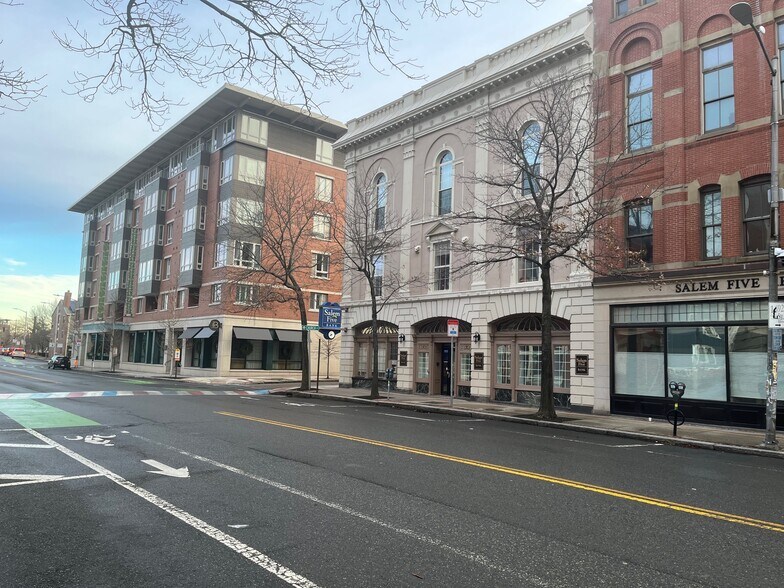 More Photos Of 71 Washington St, Salem Bank For Lease