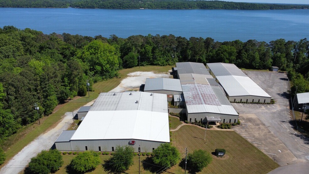 More Photos Of 2 Hummingbird ln, Eufaula Manufacturing For Lease