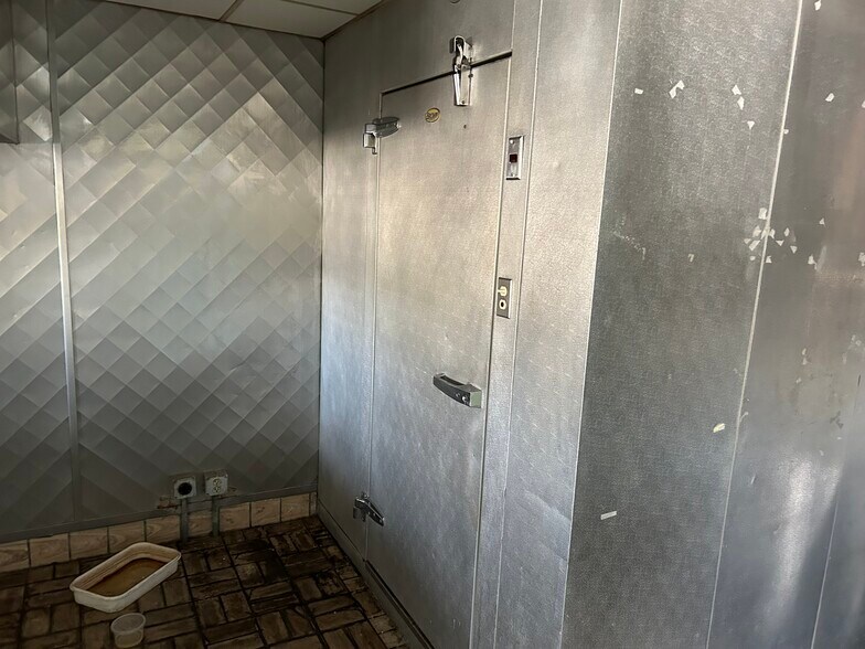 More Photos Of 413 Craigsville Road, Craigsville Convenience Store For Sale