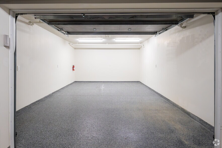 More Photos Of 1363-1373 Coast Hwy, Laguna Beach Storefront Retail Residential For Sale