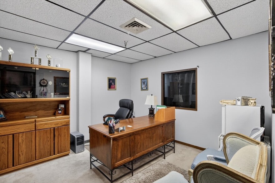 More Photos Of 1425 N Central Ave, Avondale Religious Facility For Sale