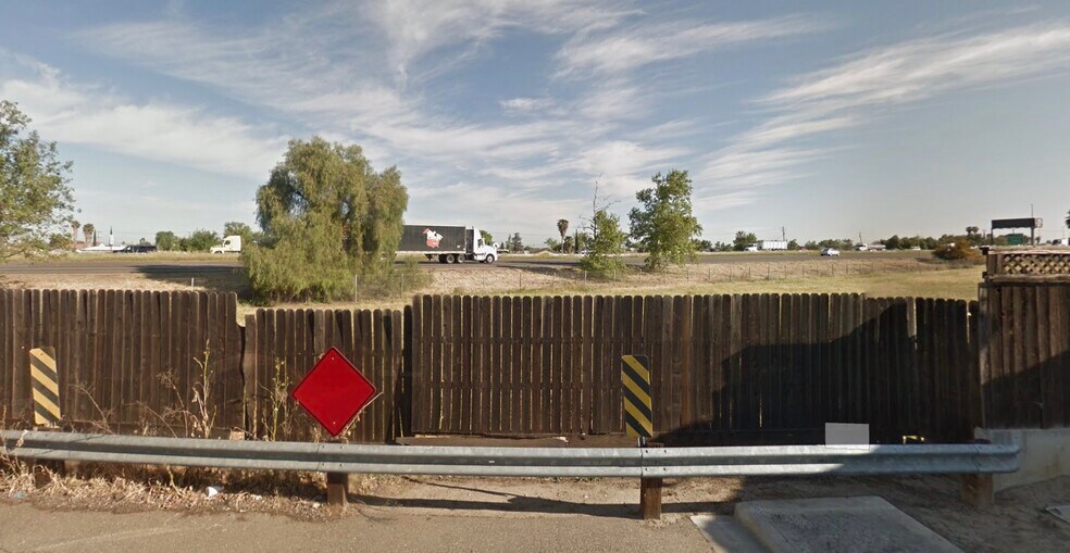 More Photos Of 11428 W Clover Rd, Tracy Land For Lease