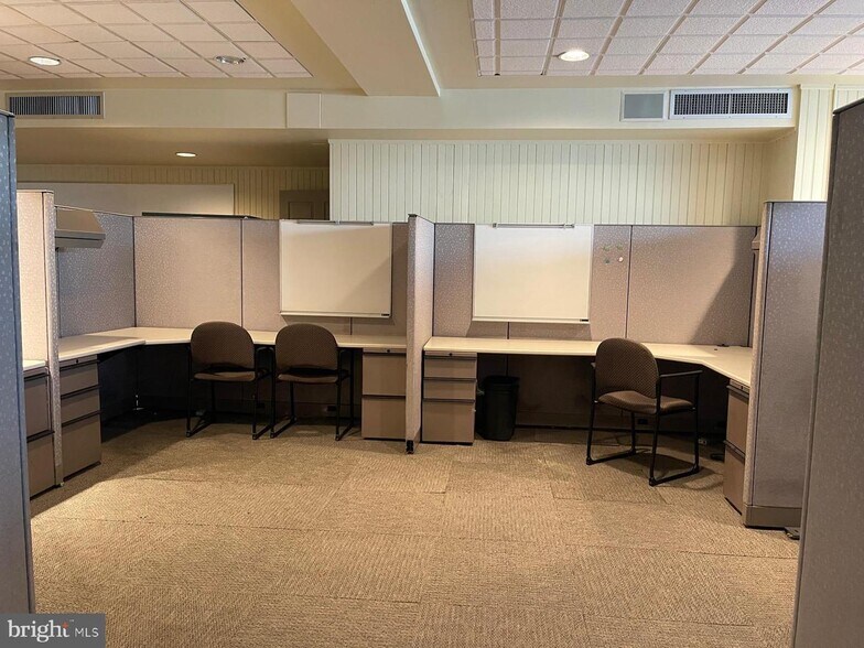 More Photos Of 106 York Rd, Jenkintown Office Residential For Sale