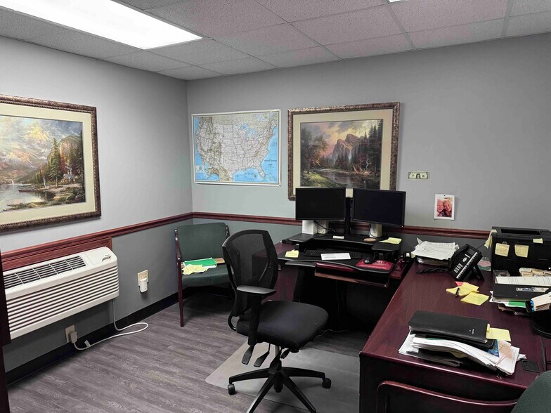 More Photos Of 163 Associates Ln, Indian Trail Warehouse For Lease