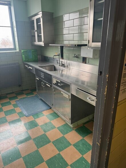 More Photos Of 6810 SE Dwight St, Topeka Industrial For Sale