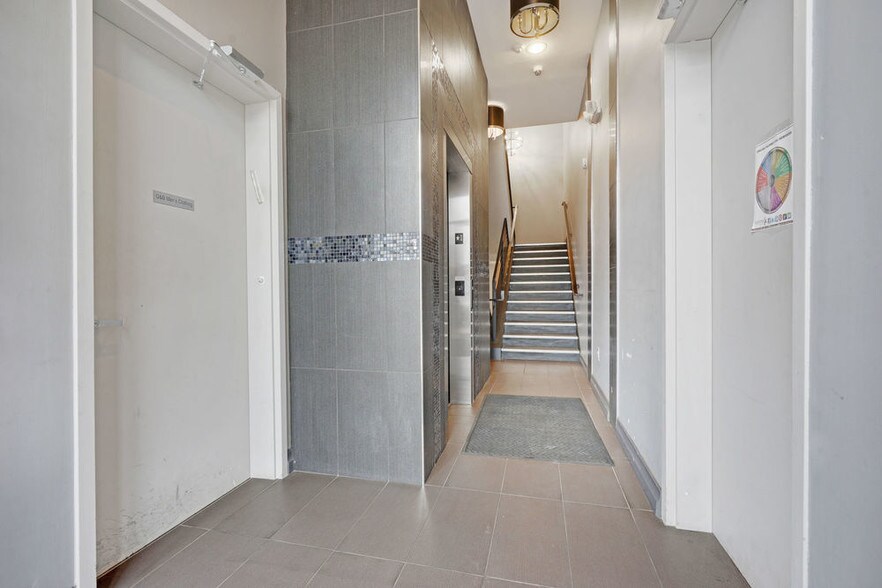 More Photos Of 418 Clifton Ave, Lakewood Medical For Lease