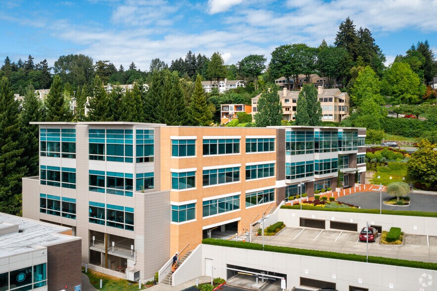 More Photos Of 5209 Lake Washington Blvd NE, Kirkland Office For Lease