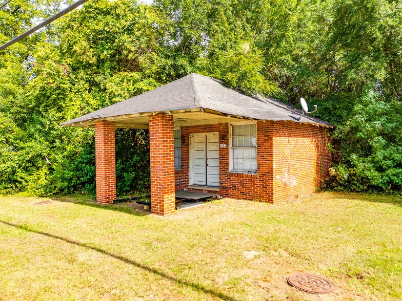 More Photos Of 423 S Main St, Bishopville Land For Sale