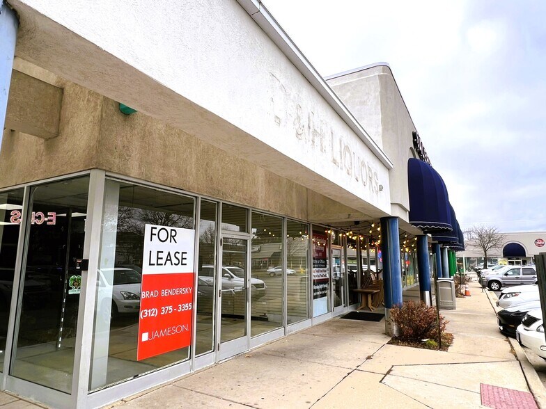 More Photos Of 1706-1742 E Kensington Rd, Mount Prospect Freestanding For Lease