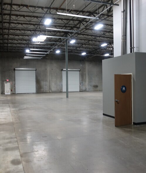 More Photos Of 13189 Flores St, Santa Fe Springs Warehouse For Sale