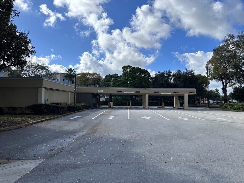 More Photos Of 1700 W Commercial Blvd, Fort Lauderdale Bank For Sale