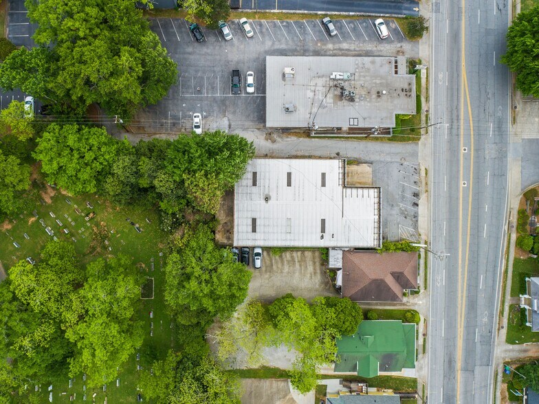 More Photos Of 803 Church St, Decatur Auto Repair For Sale