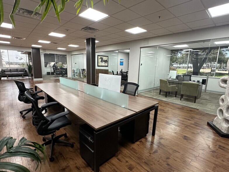 More Photos Of 4320 N Belt Line Rd, Irving Office For Lease