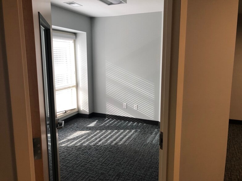 More Photos Of 150 River Rd, Montville Office For Sale