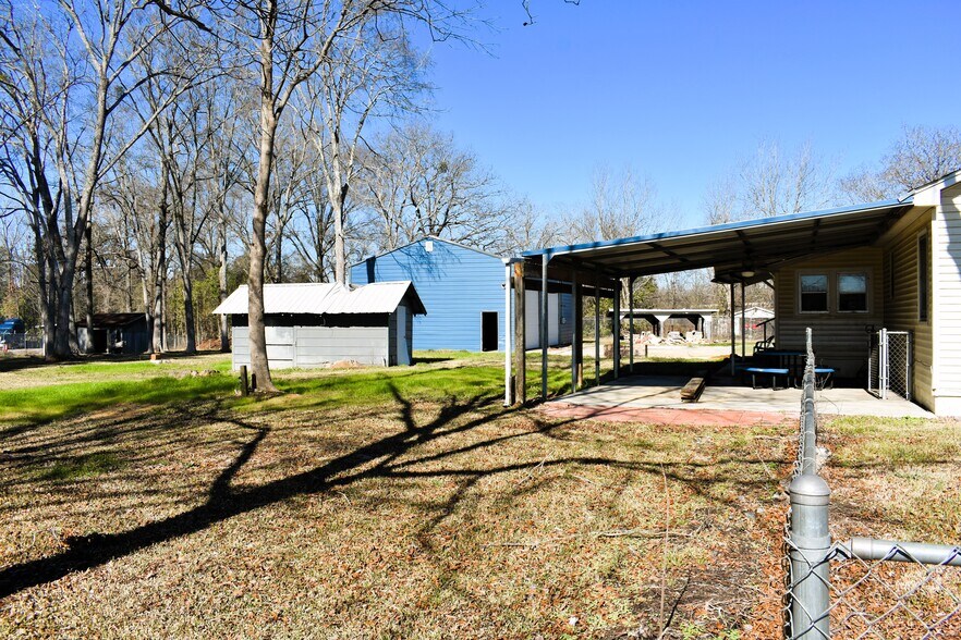 More Photos Of 7050 Mobile Hwy, Montgomery Industrial For Sale