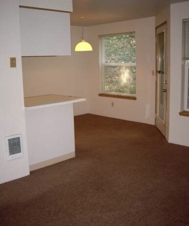 More Photos Of 4004-4050 SW Beaverton Hillsdale Hwy, Portland Apartments For Sale