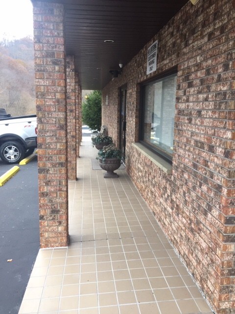 More Photos Of 934 Little Coal River Rd, Alum Creek Office For Lease