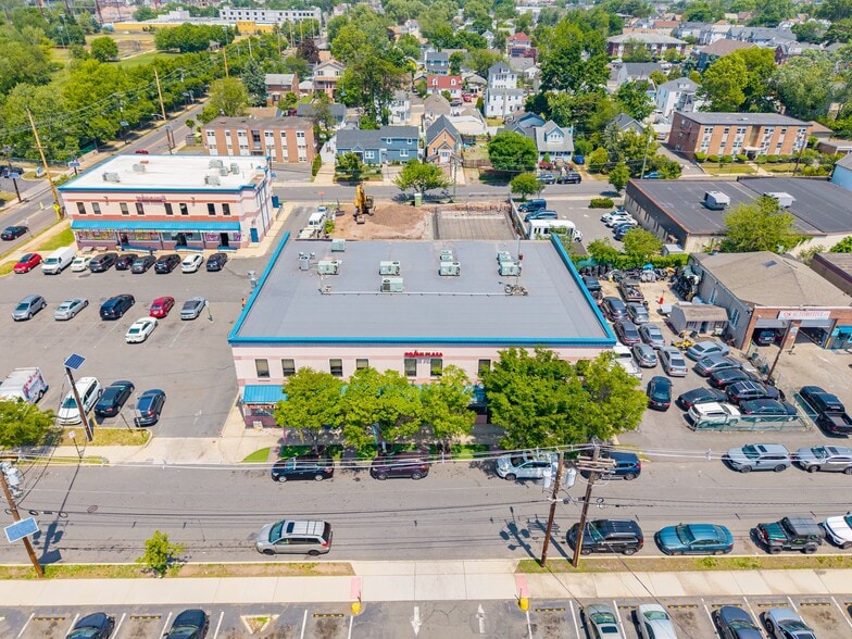 More Photos Of 25D Elizabeth St, New Brunswick Office For Lease