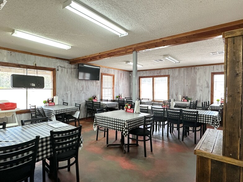 More Photos Of 2989 Hwy 21, Atmore Restaurant For Sale