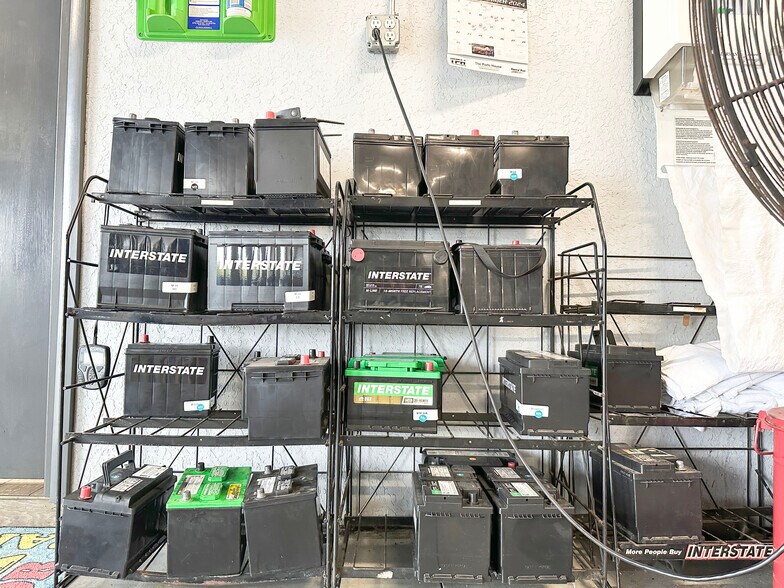 More Photos Of 875 N Cocoa Blvd, Cocoa Auto Dealership For Sale