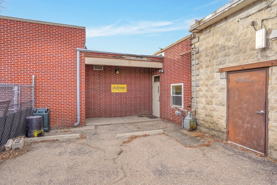 More Photos Of 330 Park Ave, Fort Lupton Office For Lease