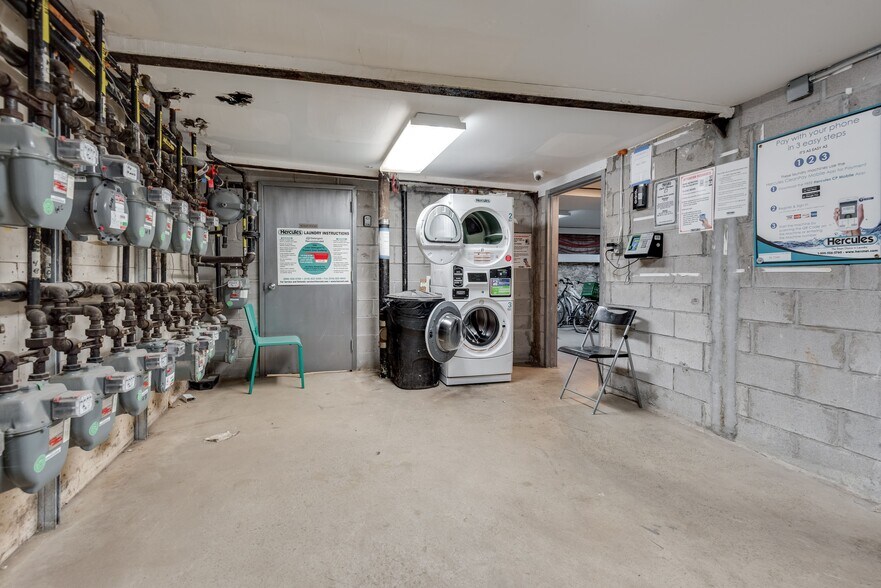 More Photos Of 555 Gates Ave, Brooklyn Apartments For Sale