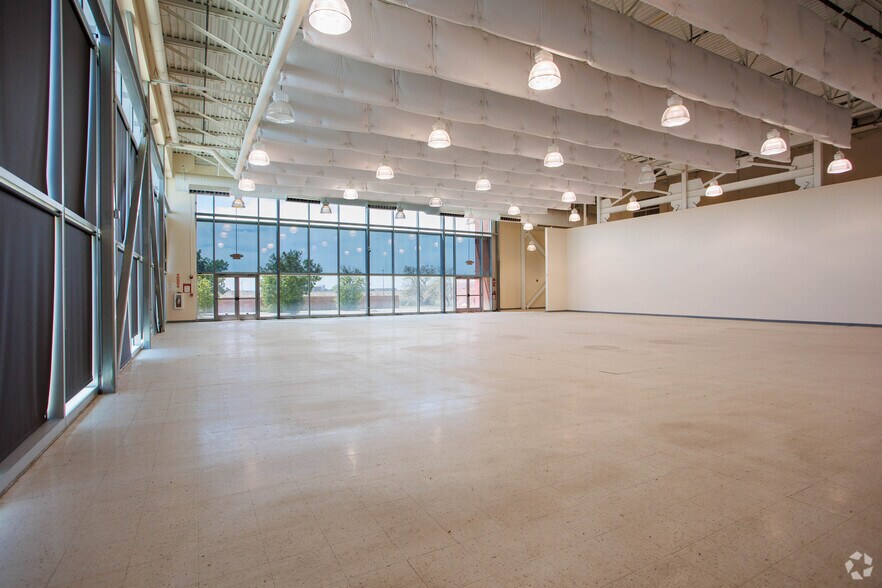 More Photos Of 1300 Desert Willow Rd, Los Lunas Unknown For Lease