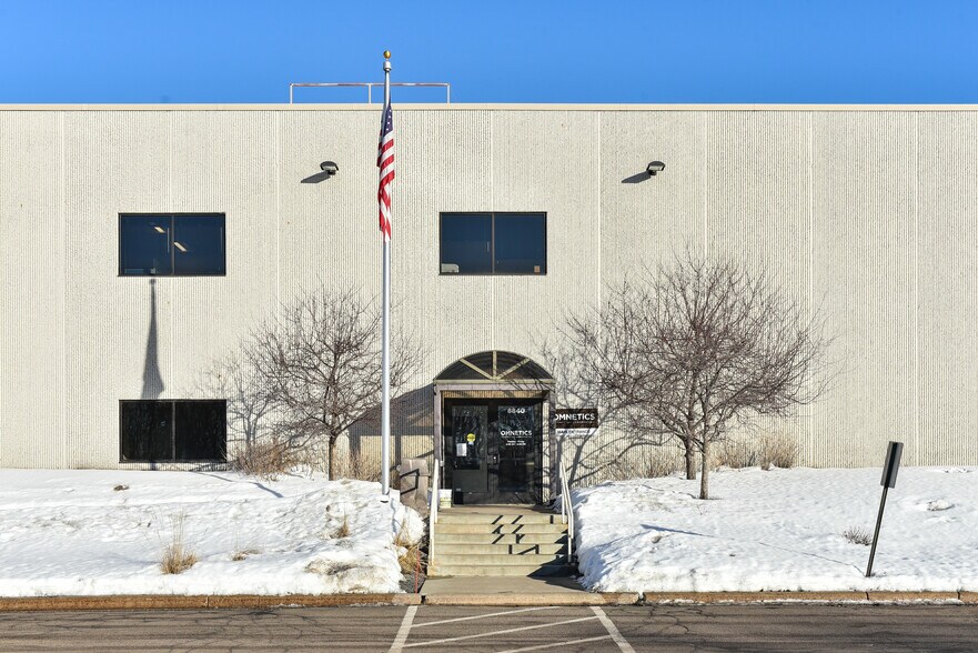 More Photos Of 8840-8880 Evergreen Blvd NW, Coon Rapids Manufacturing For Lease