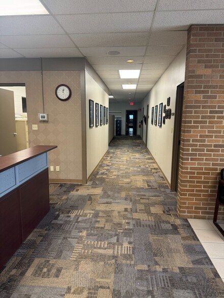 More Photos Of 2709 McGraw Dr, Bloomington Office Residential For Sale