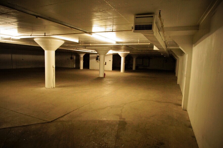 More Photos Of 1025 Market Ave S, Canton Warehouse For Sale