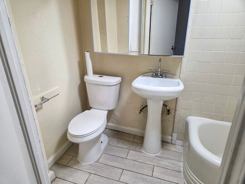 More Photos Of 845-849 Louisiana St, Vallejo Apartments For Sale