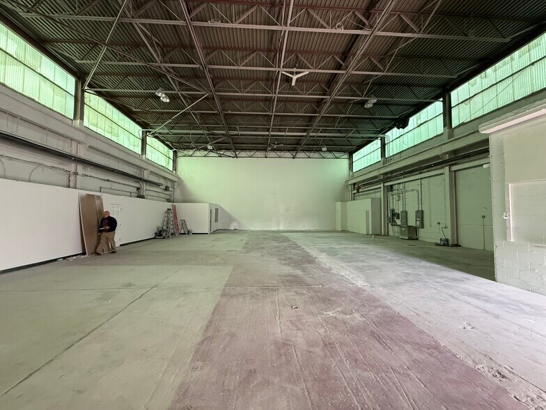 More Photos Of 2224 Industrial Dr, Bethlehem Warehouse For Lease