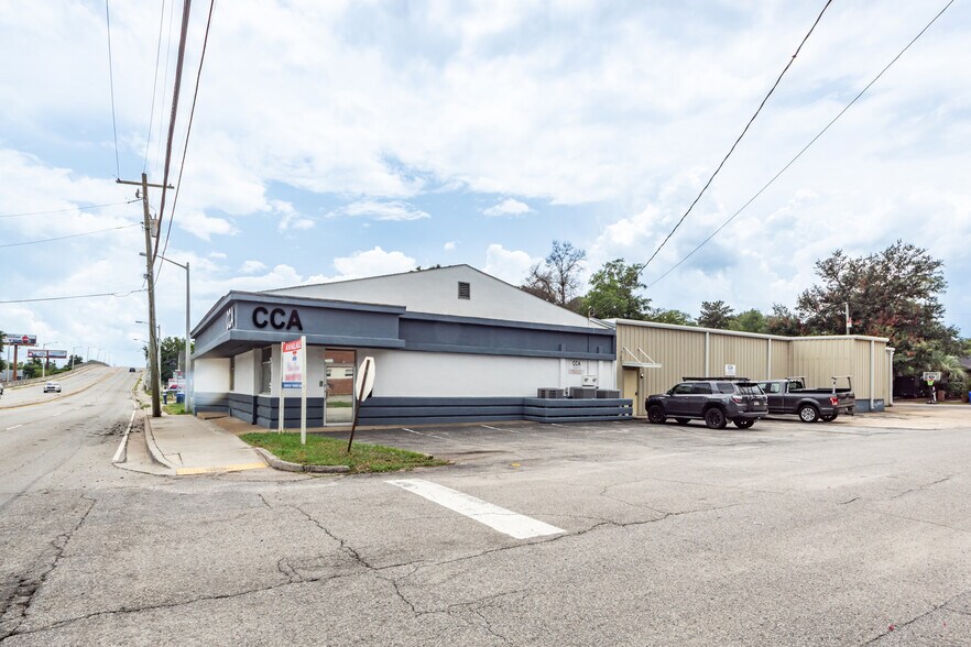 Primary Photo Of 2118 Cosgrove Ave, North Charleston Freestanding For Lease